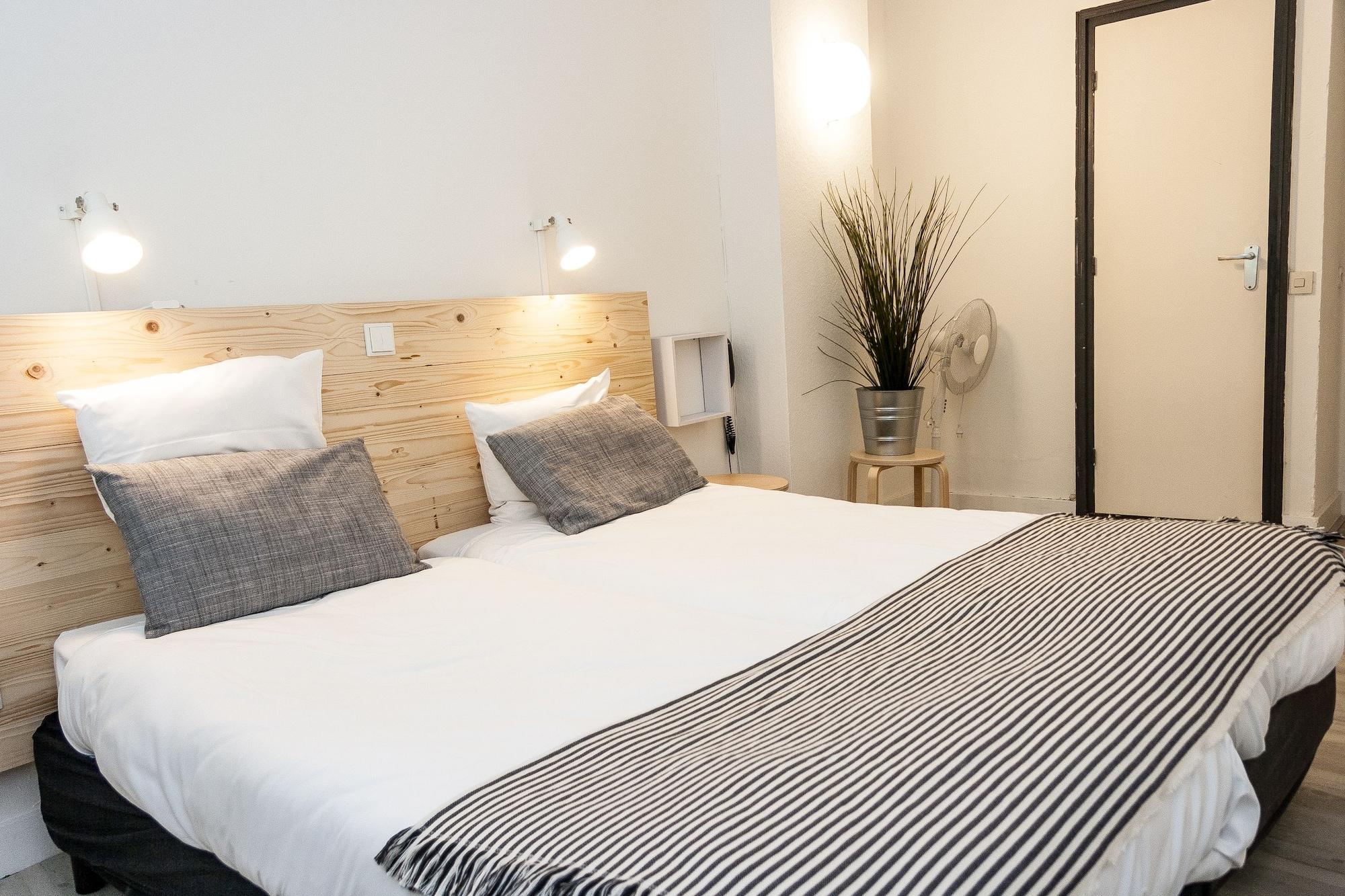 Hotel Beez Maastricht Luaran gambar