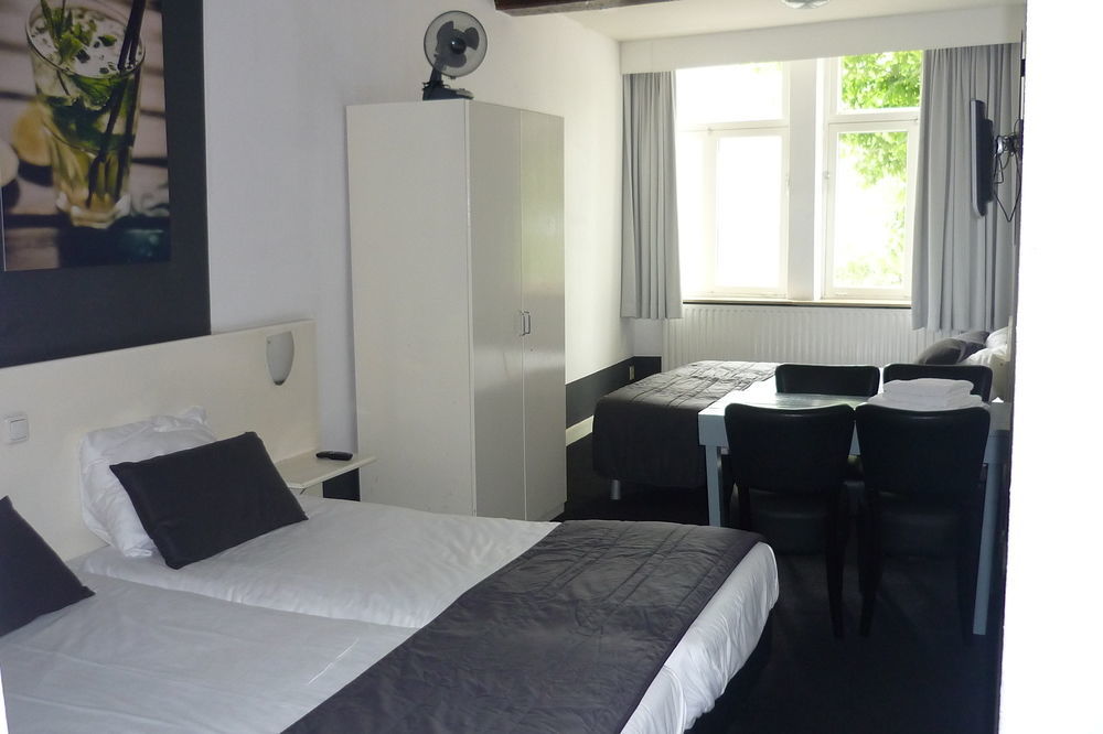 Hotel Beez Maastricht Luaran gambar